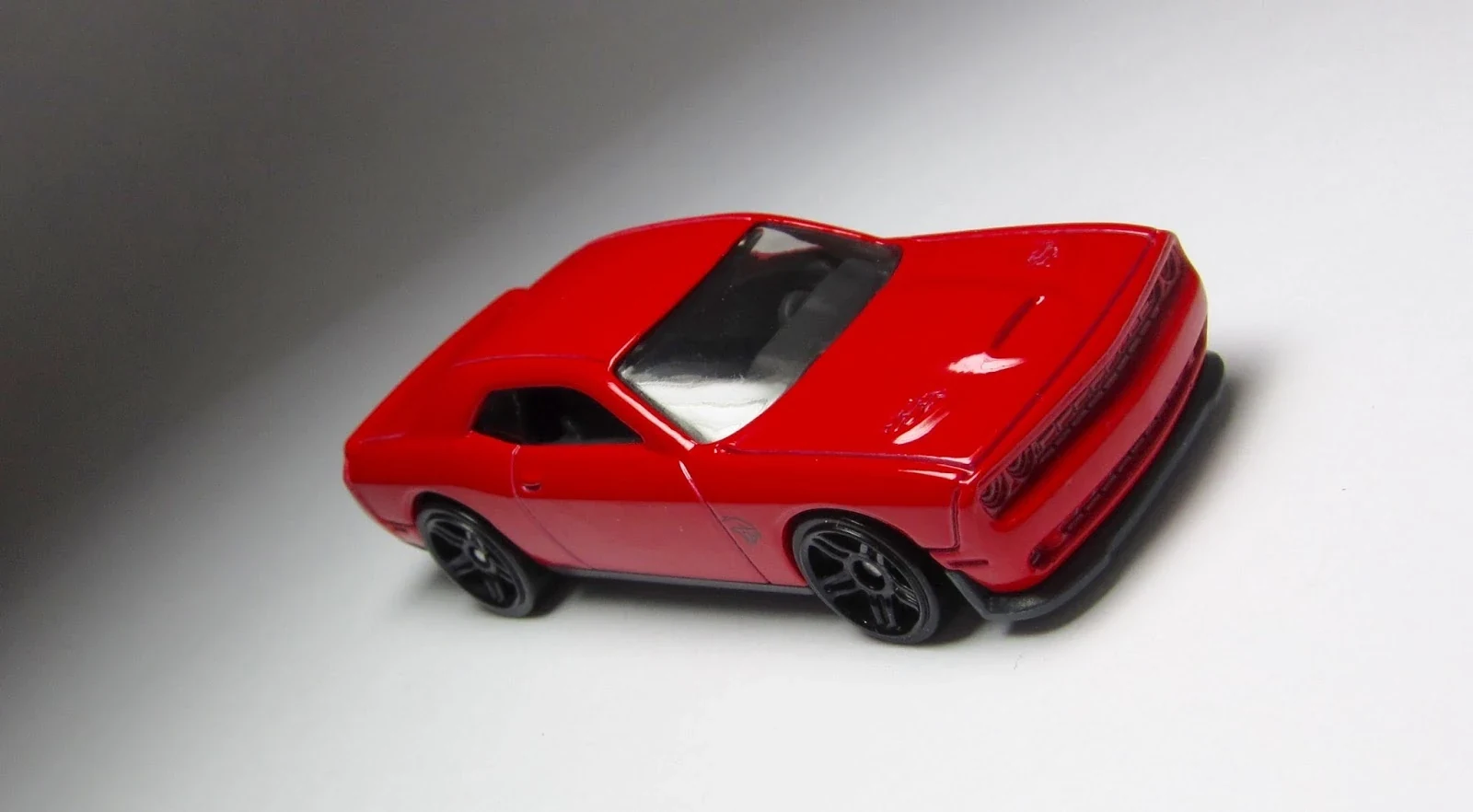 ’15 Dodge Challenger SRT
