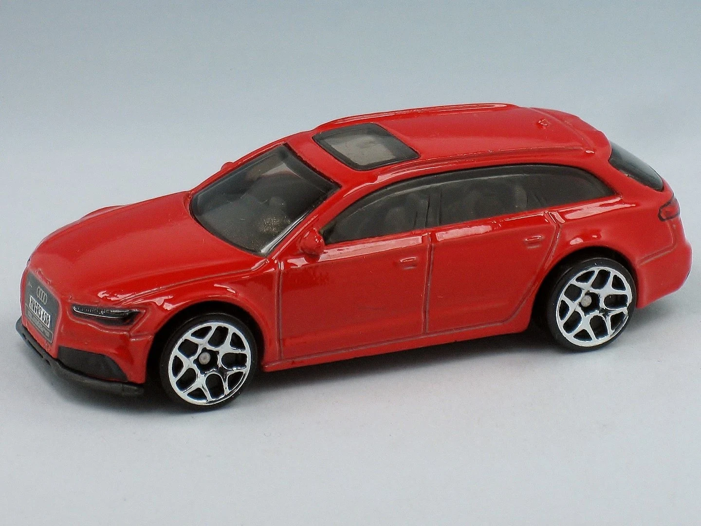 ’17 Audi RS 6 Avant
