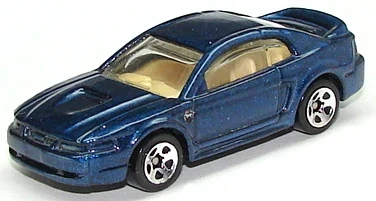 ’99 Mustang – 2000