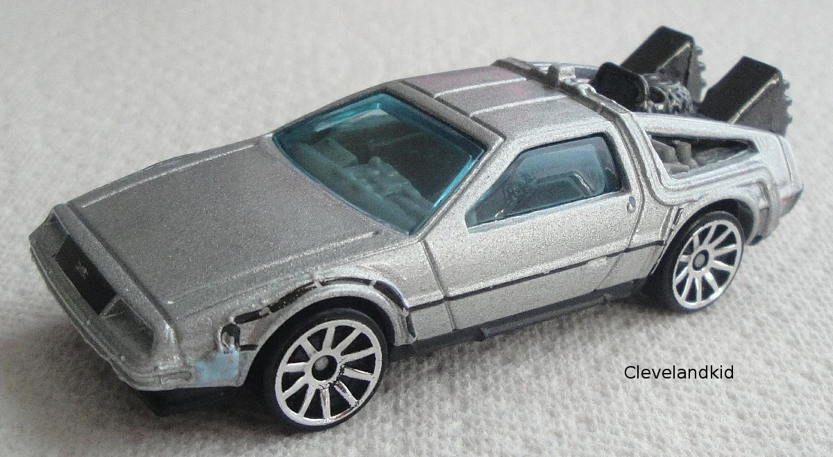 Back to the Future Time Machine – 2011 #018