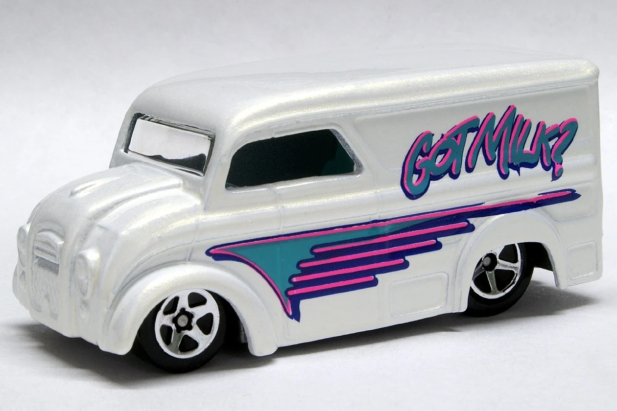 Blings Dairy Delivery – 2004 (2nd Color)