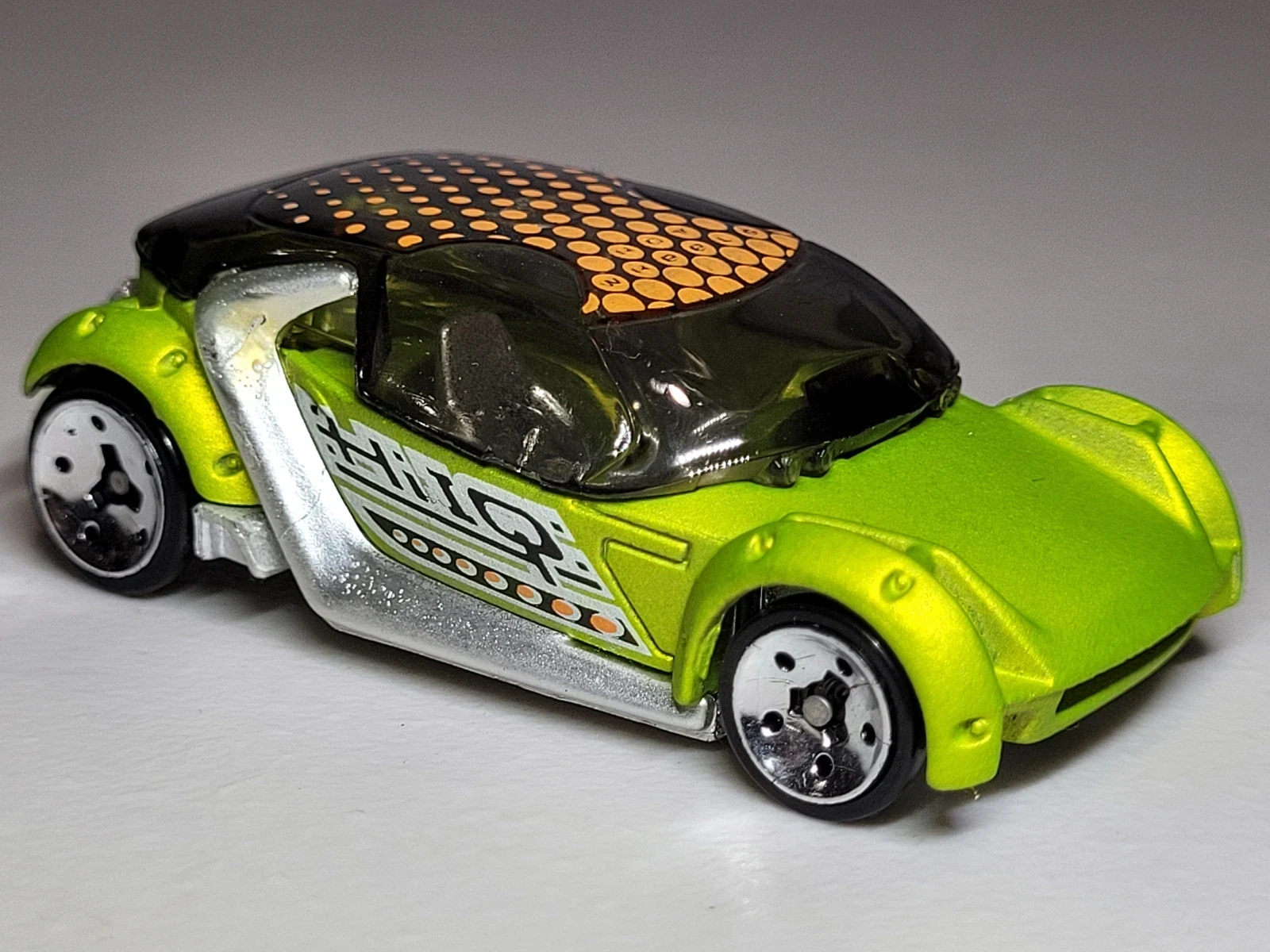 Hi I.Q. – 2004