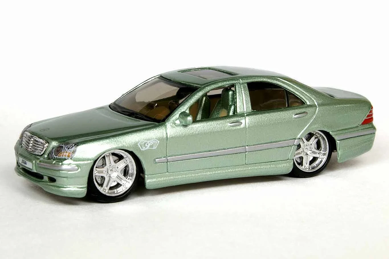 2002 Mercedes-Benz S-Class