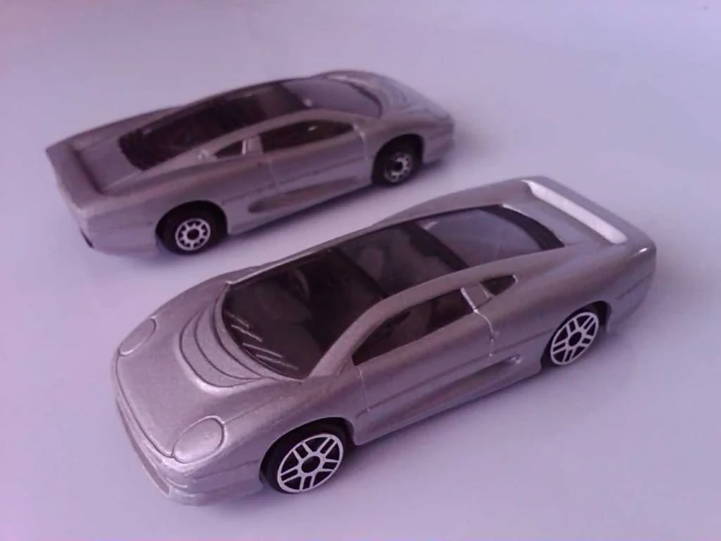 Jaguar XJ220 – 1995 #296