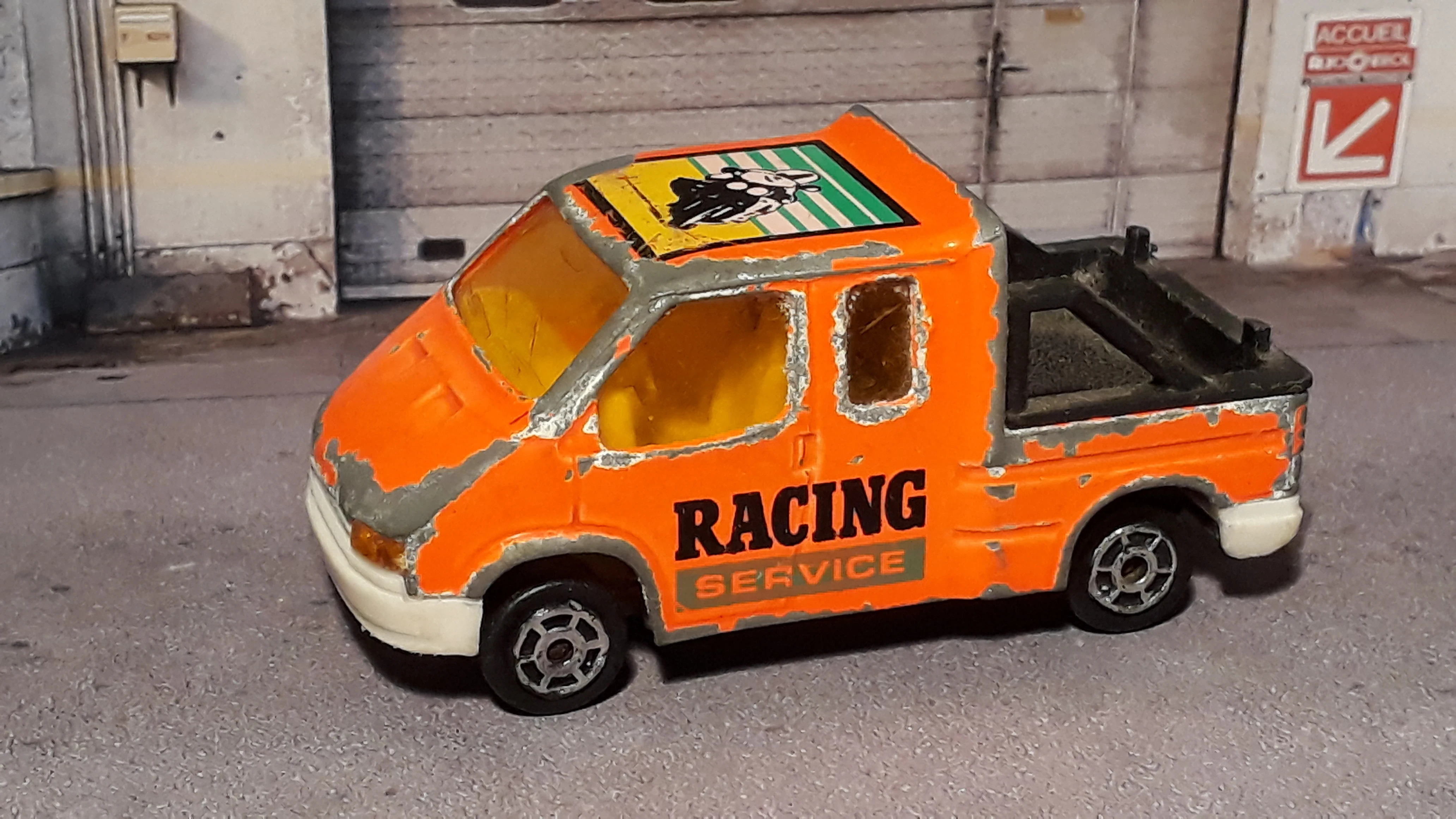 Ford Transit Tug – 1996