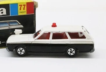 Cedric Patrol Car (1972)