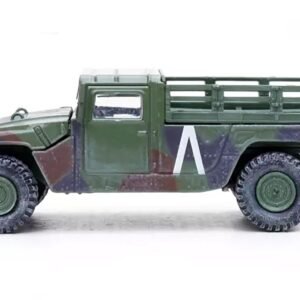 M998 HMMWV "8th Battalion 4th Air Defense Regiment 101st Airborne Division Gulf War" (1991) United States Army "Military Miniature" Series 1/64 Panzerkampf Display Case collector model product image