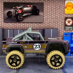 Loose Hot Wheels - Ford Bronco 4×4 - Purple, Black and Gold