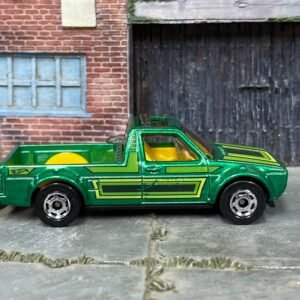 Loose Hot Wheels VW Volkswagen Caddy Pick-Up – Green & Black | Classic Euro Mini-Truck Casting