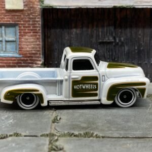 Loose Hot Wheels - 1952 Chevy Pick Up Truck - White and Green Hot Wheels