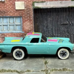 Loose Hot Wheels 1977 - Ford T-Bird - Light Blue, Pink and Yellow