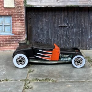 Loose Hot Wheels 1927 Ford T-Bucket Track T – Satin Black & Red | Classic Hot Rod Casting