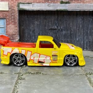 Loose Hot Wheels Super Tuned Race Truck – Yellow | Classic Hot Wheels Track Truck Casting