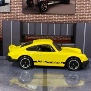 Loose Hot Wheels - Porsche 911 Carrera RS 2.7 - Yellow and Black