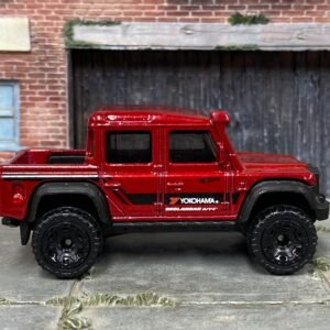 Loose Hot Wheels Land Rover Defender Double Cab – Dark Red | Modern Off‑Road Casting History