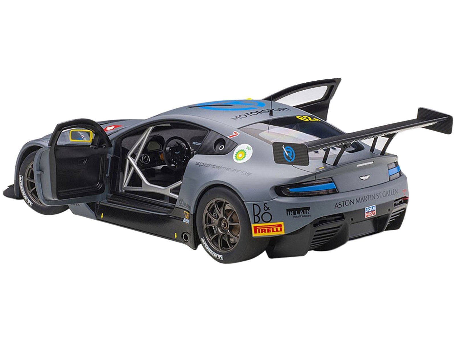 Aston Martin Vantage V12 GT3 #62A J. Dennis - M. Vaxiviere - M. Kirchhoefer Team R-Motorsport Bathurst 12H (2019) 1/18 Model Car Autoart Diecast Model collector model product image