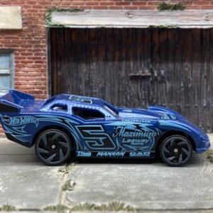Loose Hot Wheels Maximum Leeway – Blue Dirt Modified | Oval Track Racer