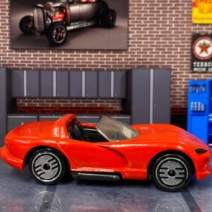 Loose Hot Wheels - 2013 Dodge Viper - Red (Chrome Wheels)