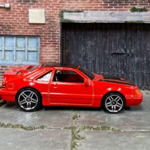 Hot Wheels 1984 Ford Mustang SVO - Red and Black