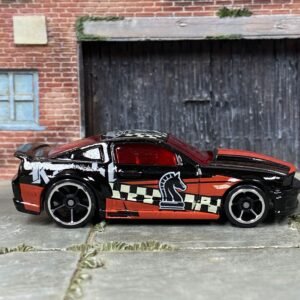 Loose Hot Wheels - 2007 Ford Mustang - Black and Red Knight Chess Livery