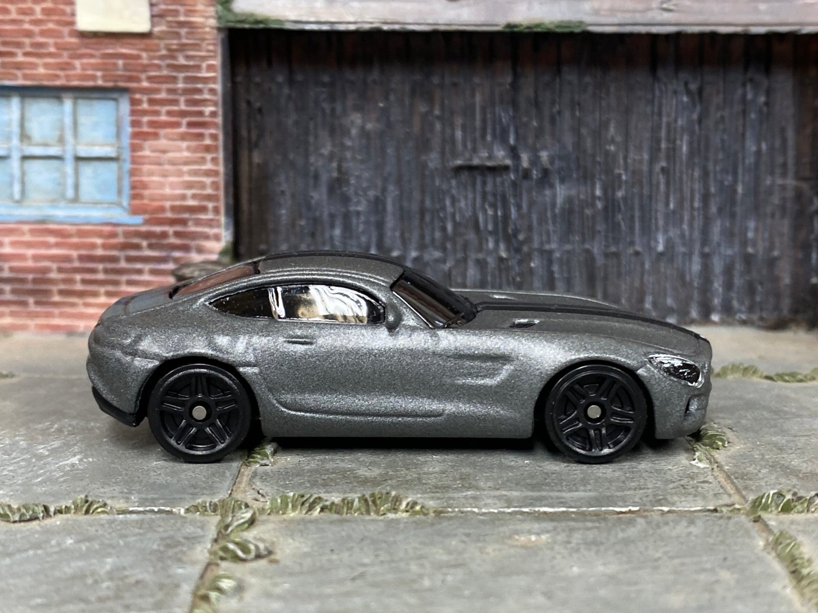 Loose Hot Wheels Mercedes-Benz AMG GT – Gray & Black | Modern German Supercar Casting