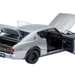 Nissan Skyline 2000GT-R (KPGC110) Tuned Version RHD (Right Hand Drive) Silver Metallic 1/18 Model Car Autoart Diecast Model collector model product image