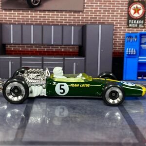 Loose Hot Wheels - 1967 Lotus Type 40 Race Car - Green and white