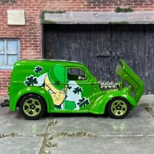 Loose Hot Wheels - Ford Anglia Panel - Green Shamrock and Leprechaun