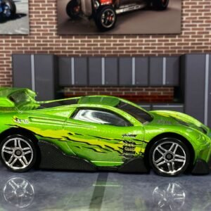 Loose Hot Wheels - MS T Suzuka - Green