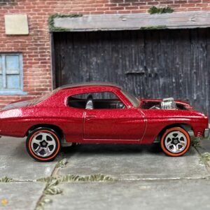 Loose Hot Wheels - 1970 Chevy Chevelle SS - Red and Silver