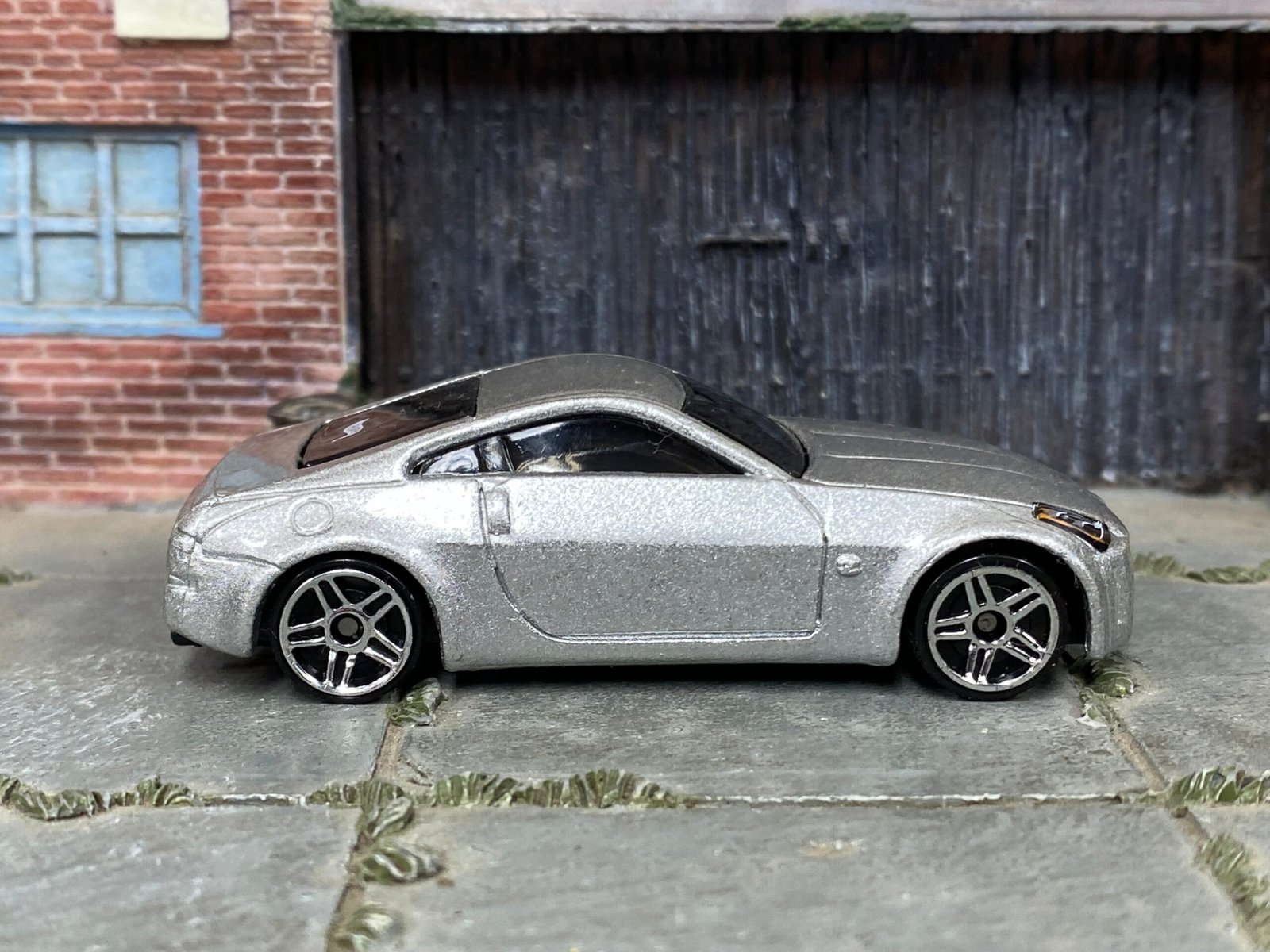 Loose Hot Wheels Nissan Z – Silver | Modern JDM Sports Car Casting