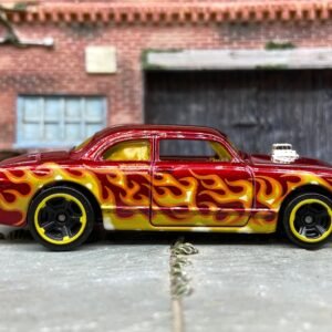 Loose Hot Wheels - 1950 Ford Shoe Box - Dark Red with Flames