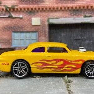 Loose Hot Wheels - 1950 Ford Shoe Box - Yellow with Flames