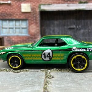 Hot Wheels 1969 Chevy Camaro Dressed in Green and Gold 2014 Easter Livery