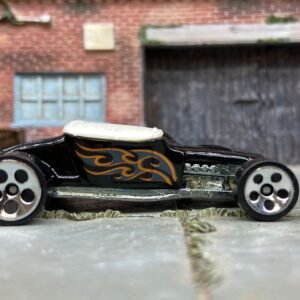 Loose Hot Wheels 1927 Ford T-Bucket Track T Dressed in Black with Door Flames