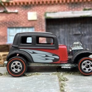 Loose Hot Wheels 1932 Ford Vicky Dressed in Satin Black and Red with Flames