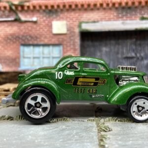 Loose Hot Wheels: 1937 Ford Pass'n Gasser Dressed in Mr Gasket Green