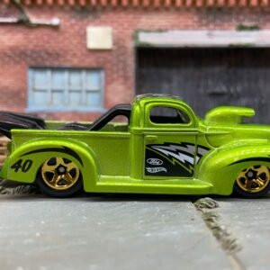 Loose Hot Wheels 1940 Ford Drag Truck Dressed in Green Checkered Flag #40 Livery