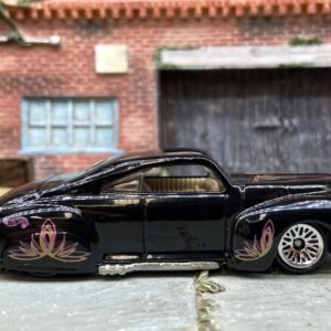 Loose Hot Wheels - 1941 Ford Coupe Tail Dragger - Black with Purple and Gold