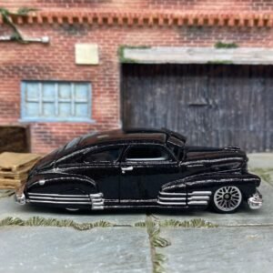 Loose Hot Wheels - 1947 Chevy Fleetline - Black and Silver