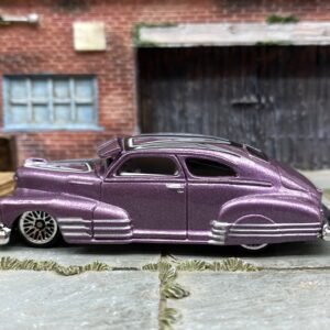 Loose Hot Wheels - 1947 Chevy Fleetline - Purple, Silver Graphics