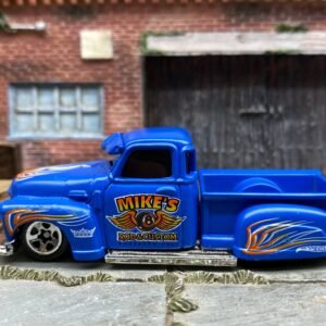 Loose Hot Wheels 1952 Chevy Pick Up Truck - LA TROCA Satin Blue