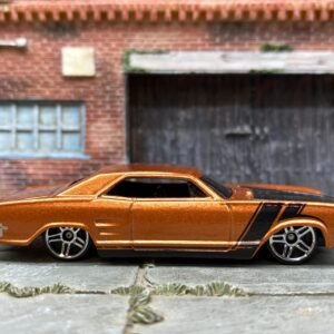 Loose Hot Wheels: 1964 Buick Rivera Dressed in Bronze and Black