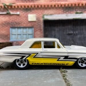 Loose Hot Wheels 1964 Ford Fairlane Thunderbolt Dressed in Thunderbolt Pearl White, Yellow and Black Livery