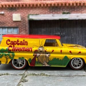 Loose Hot Wheels 1964 GMC Panel Captain Caveman - 2014 Pop Culture Hanna Barbera Real Riders