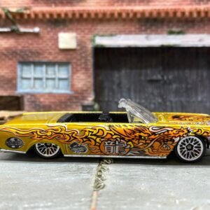 Loose Hot Wheels 1964 Lincoln Continental Convertible Dressed in Gold Chinese Dragon Livery