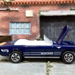 Loose Hot Wheels - 1965 Ford Mustang Convertible - Dark Blue and White