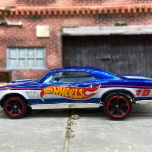 Loose Hot Wheels 1967 Pontiac GTO Dressed in Blue Hot Wheels Livery
