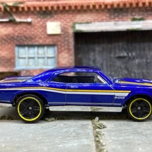 Loose Hot Wheels - 1967 Pontiac GTO - Blue, Yellow and White