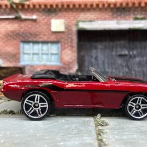 Loose Hot Wheels - 1969 Chevy Camaro Convertible - Dark Red and Black